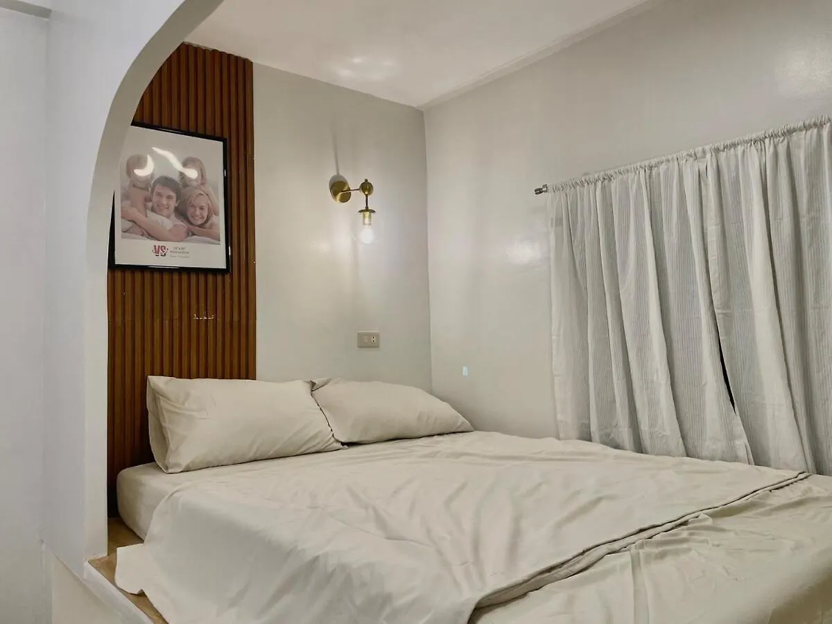 Modern Home In Pampanga With Parking - Near Sm Clark & Clark International Airport Angeles Philippines
