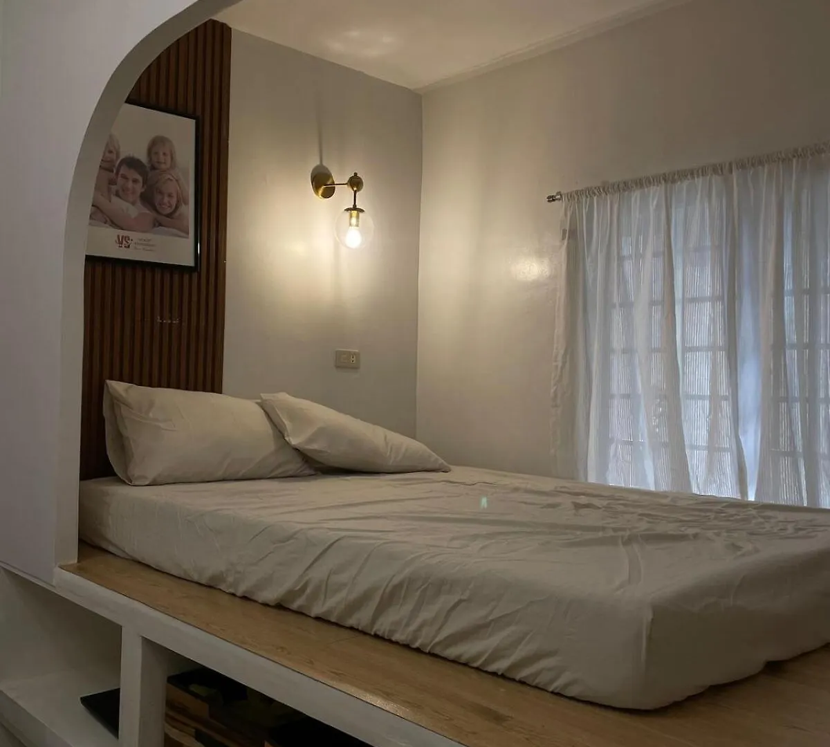 Modern Home In Pampanga With Parking - Near Sm Clark & Clark International Airport Angeles Holiday home