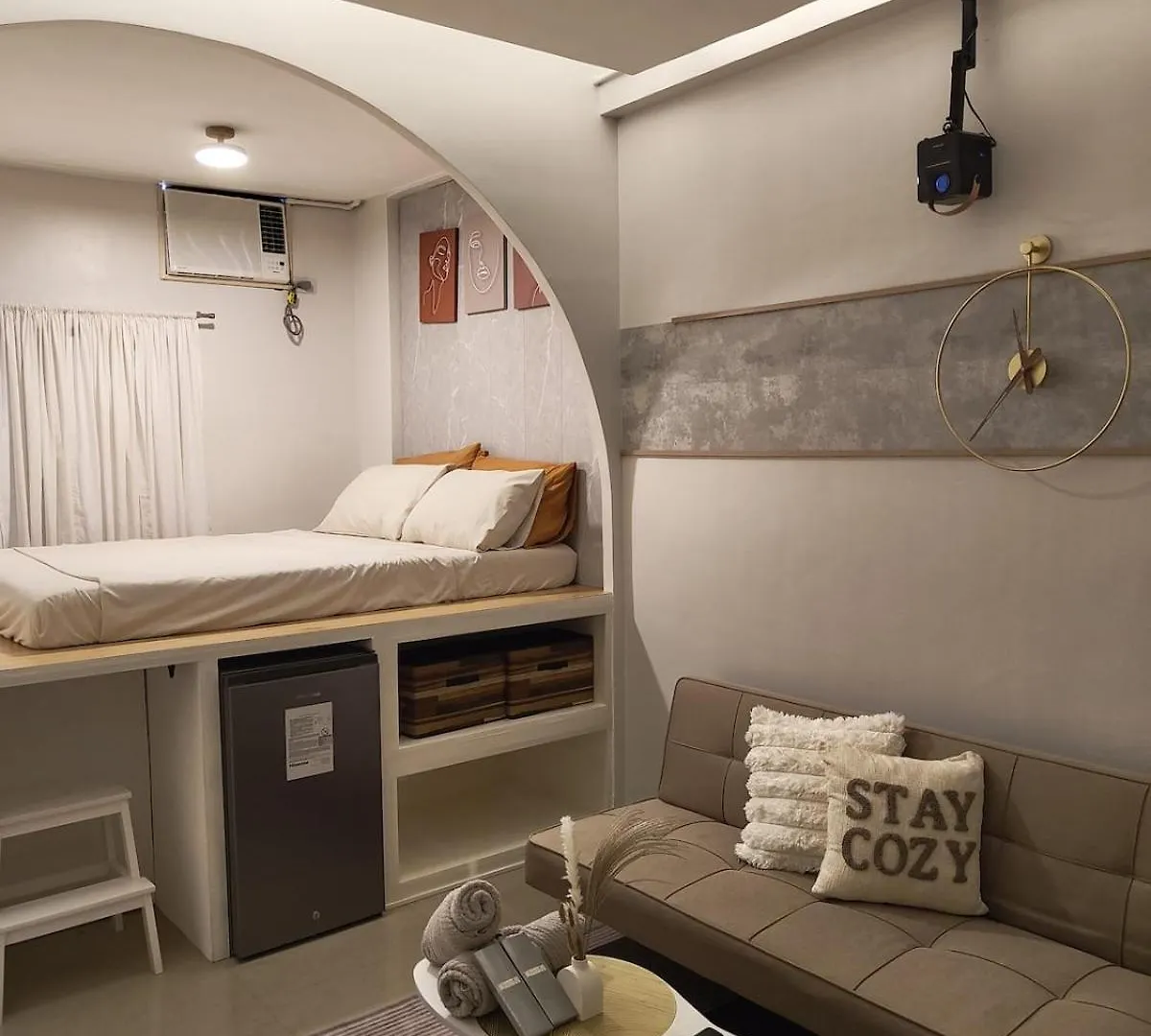 Modern Home In Pampanga With Parking - Near Sm Clark & Clark International Airport Angeles 0*,  Philippines
