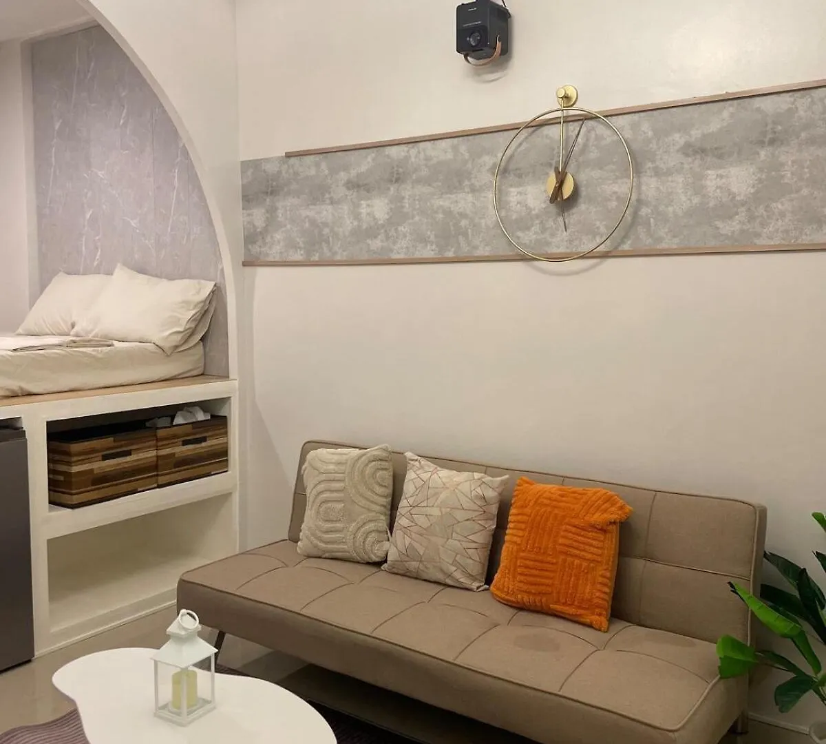 Modern Home In Pampanga With Parking - Near Sm Clark & Clark International Airport Angeles