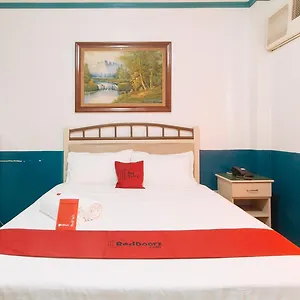 Reddoorz @ Orsu Pampanga アンヘレス